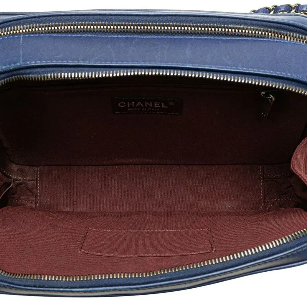 Chanel Boy Chanel Lambskin Shoulder Bag - Picture 9 of 10